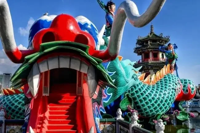 Taiwan Itinerary: Lotus Pond, Kaohsiung