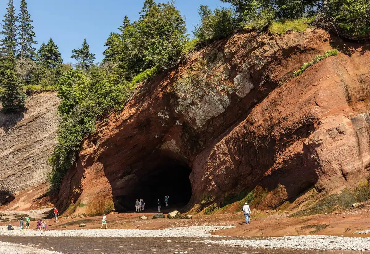 sea kayaking on the bay of fundy -walking in the st martins sea caves