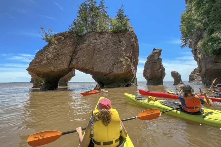 Experience Amazing Sea Kayaking on The Bay of Fundy