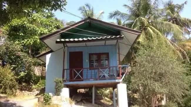 10 Easy Ways You Can Support Local Communities When You Travel