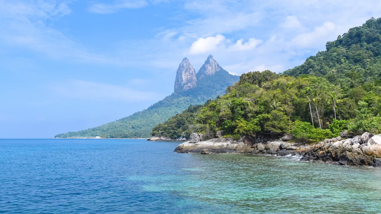 Dolphin Fast Ferry Gets You Around Malaysia