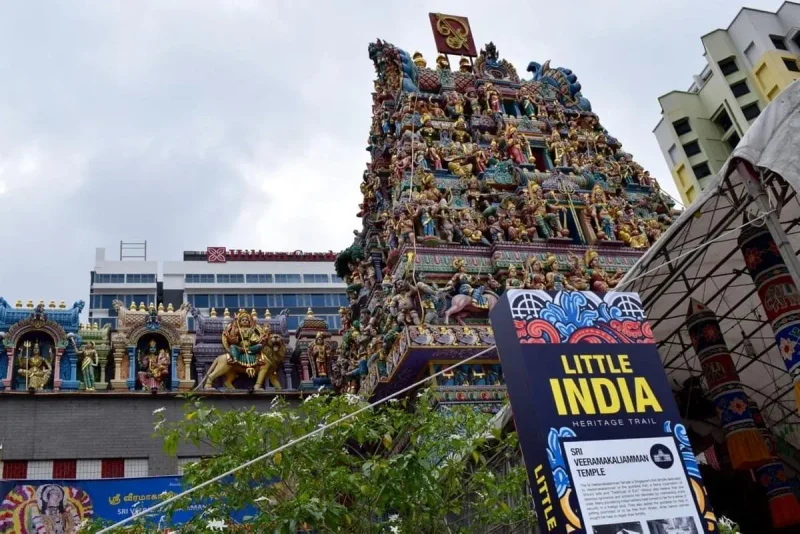 Travel Guide to Singapore