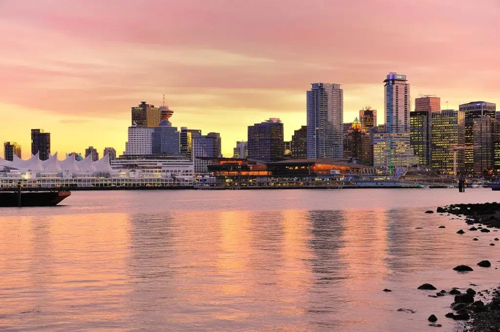 Trains and Spas Offer Magical Moments with Rocky Mountaineer